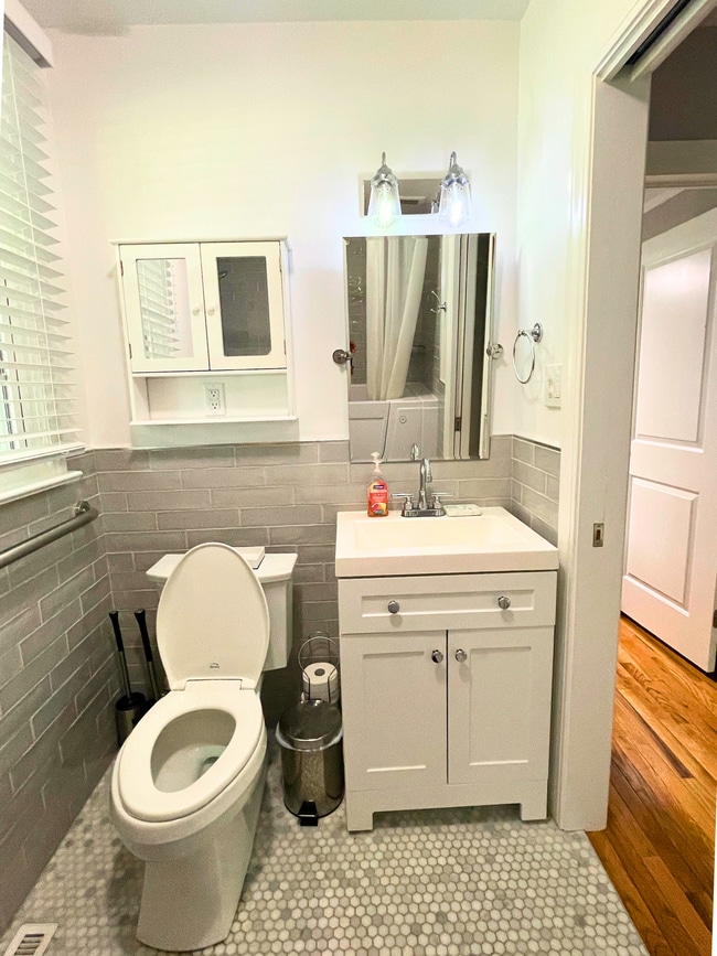 Photo - 1429 Lyon Ct