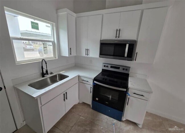16 Gastel Cir Unit 1