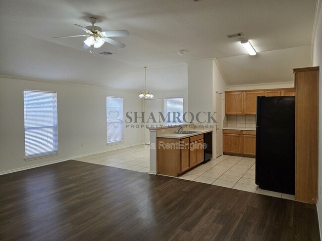 Photo - 10201 Lilac Ln