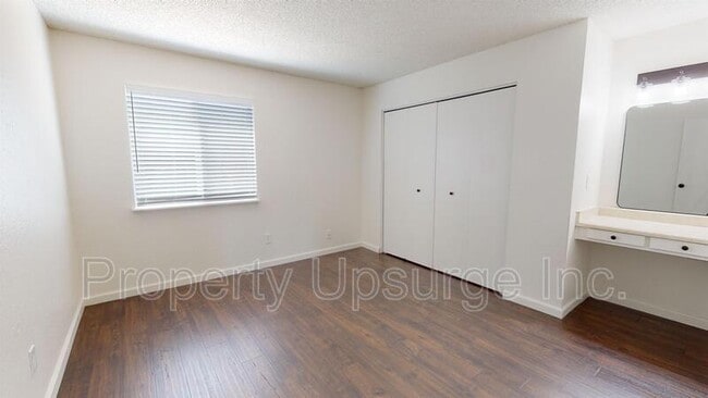 Photo - 3080 Catalpa Ct