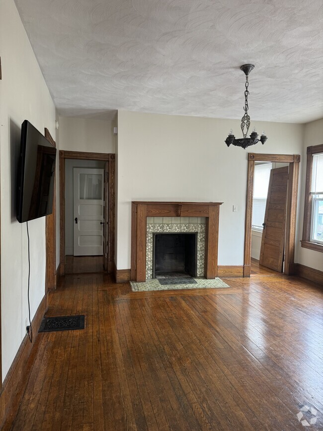 Building Photo - 21 Lafayette St Unit 2nd Fl A Rental
