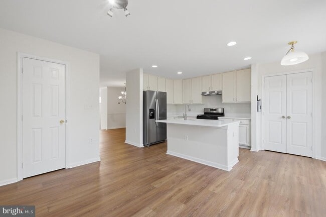 Photo - 14666 Seasons Dr