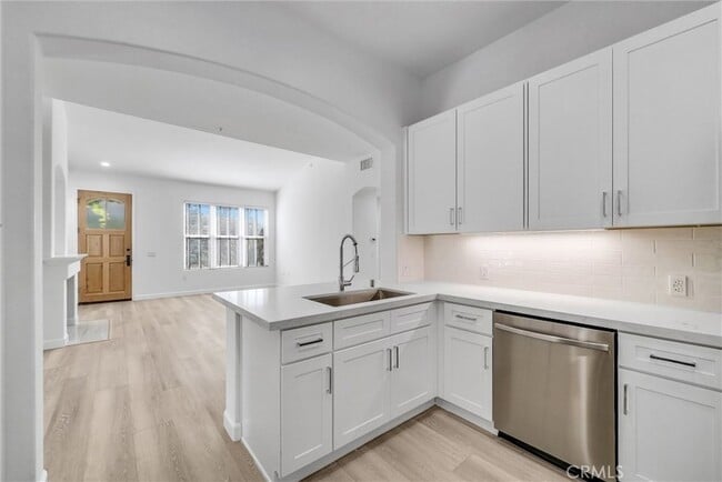 Photo - 6 Celano Ct Condo