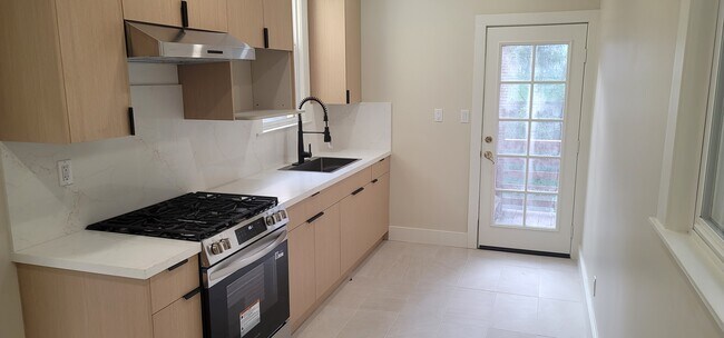 Photo - 469 28th Ave