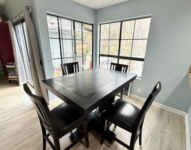 Photo - 32221 Alipaz St