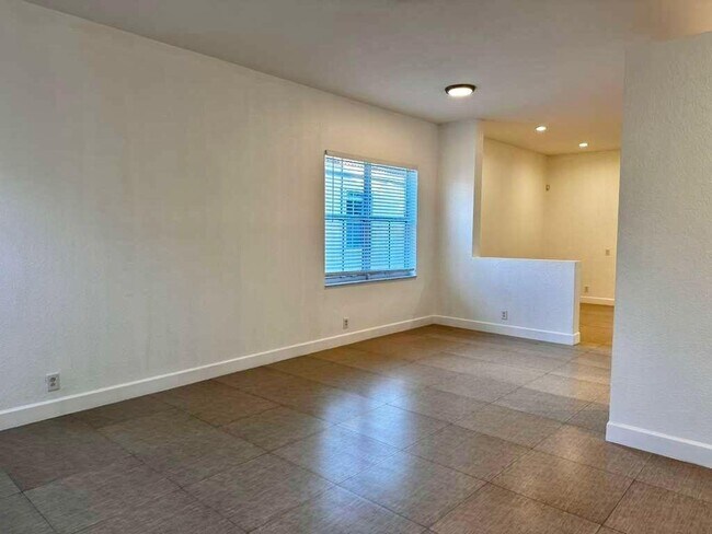 Photo - 1761 Aspen Ln