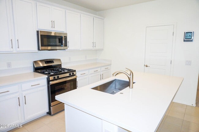 Photo - 104 E Moonlight Trail