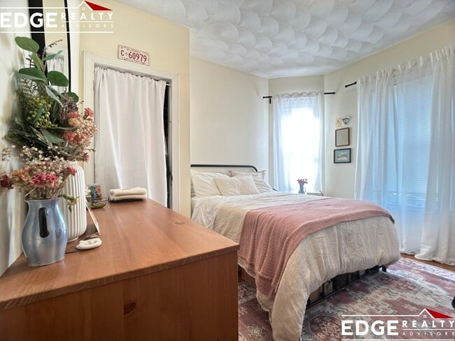 Photo - 8 Carmel St Unit 2