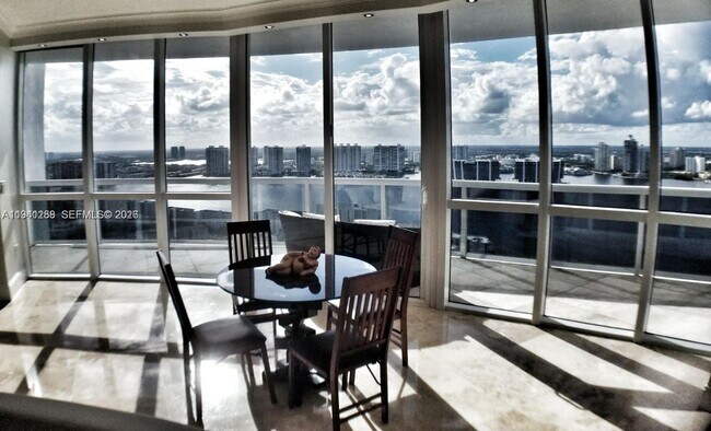 Photo - 18201 Collins Ave Unit 4301