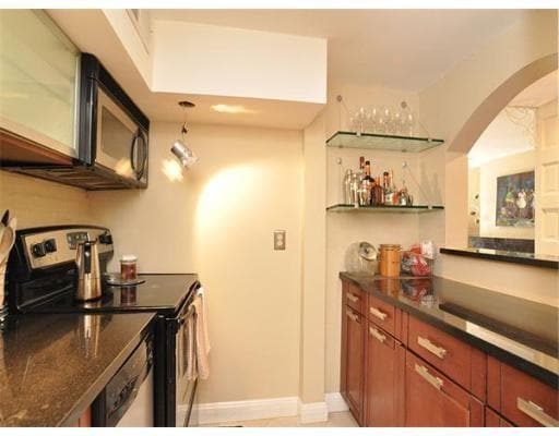 Photo - 124 Beacon St Unit 3F