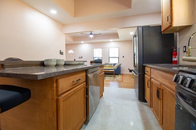 Photo - 2258 Bryant Dr