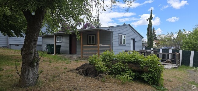 Building Photo - 1934 Worden Ave Rental