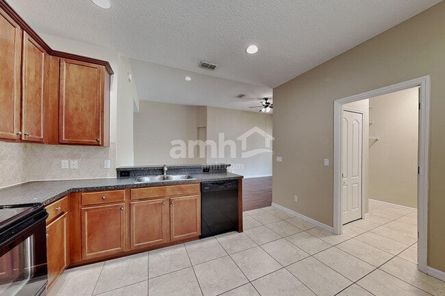 Photo - 607 Arbor Pointe Ave