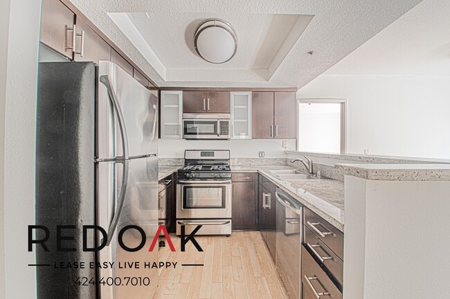 Photo - 939 Palm Ave Unidad 304