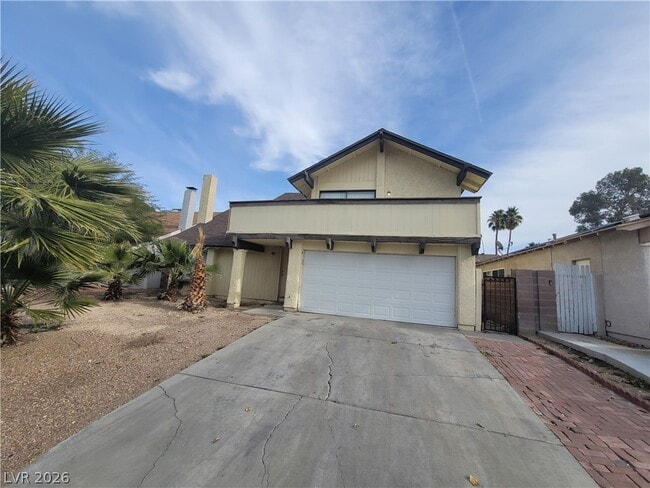 Photo - 4760 Woodridge Rd