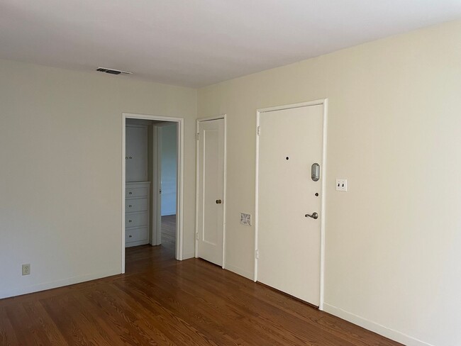 Photo - Two Bedroom 1 Bath in East Sacramento