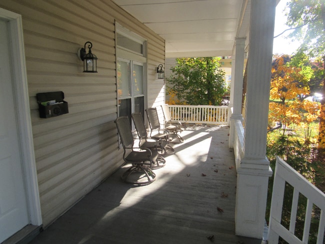 Photo - 4014 Maine Ave Unit #1