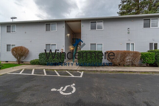 Photo - Two Bedroom Apartment in Coupeville Unit # F-4