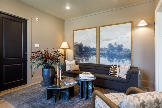 The Carolinian Apartments