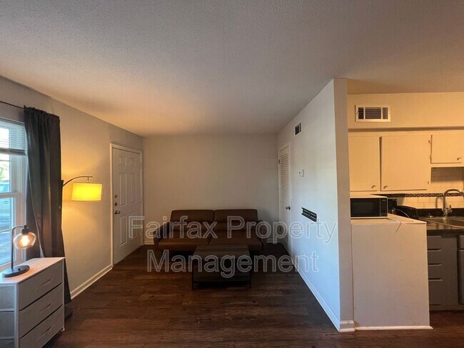 Photo - 1011 Burke St Unit Apt. 1