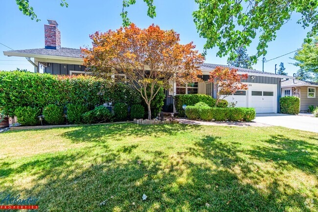 Building Photo - Charming Willow Glen Home