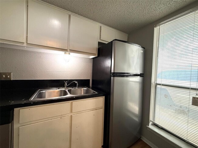 Photo - 3000 Guadalupe St Unit 103