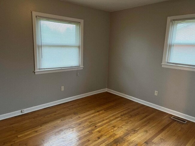 Photo - 2391 Allen Dr