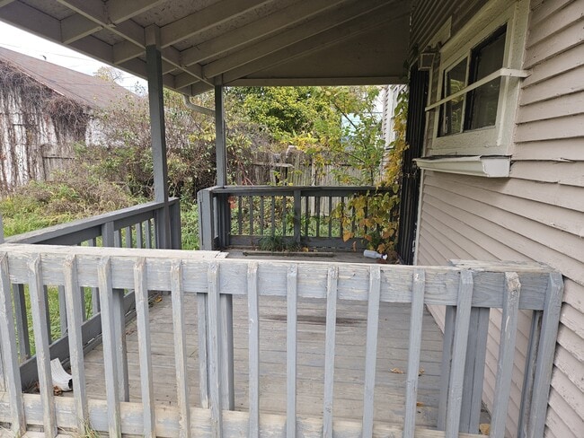 Photo - 3273 N Detroit Ave