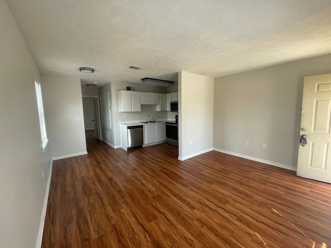Photo - 575 Dexter Dr Unit 1