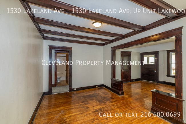 Photo - 1530 Lakeland Ave Unit 1530 Lakeland Ave, Up Lakewood, OH 44107
