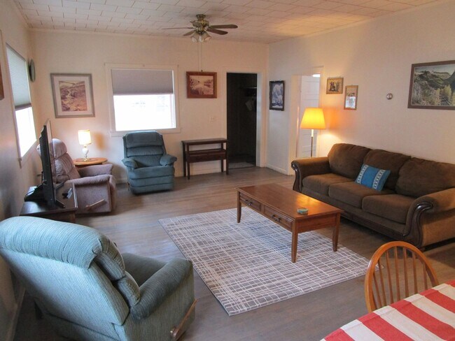 Photo - Whitefish Furnished home