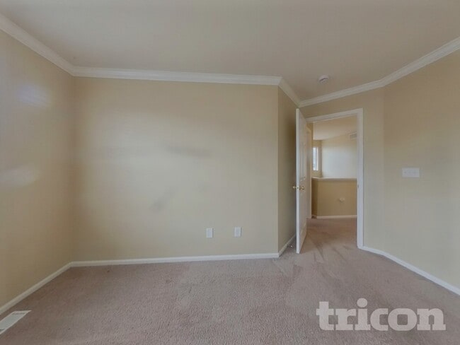 Photo - 10444 S Ketchwood Ct