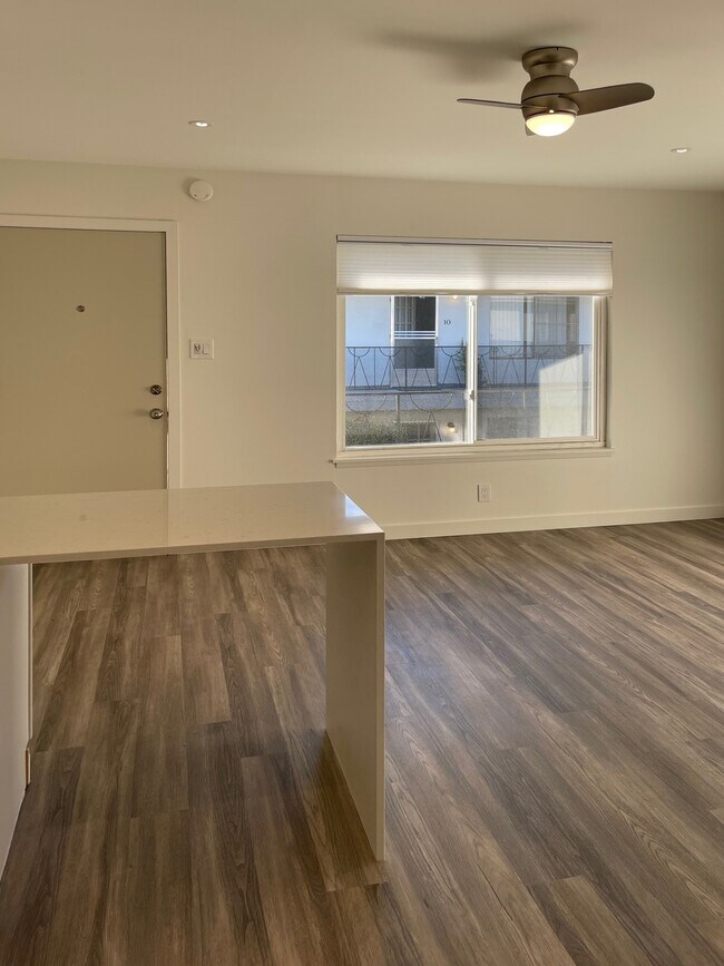 Photo - 1427 9th St Unit I