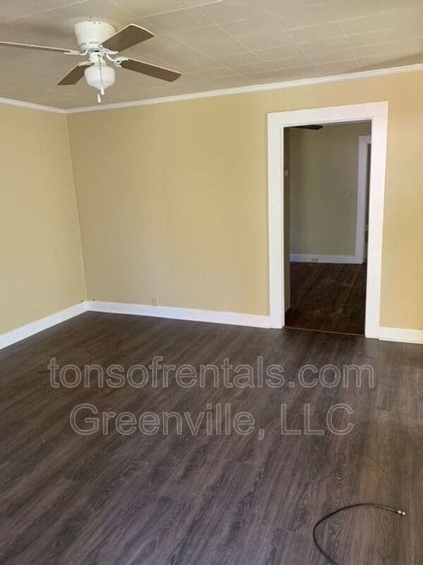 205 Curry St