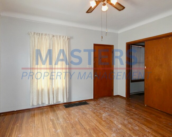 Photo - Spacious Rental | Convenient Central Location