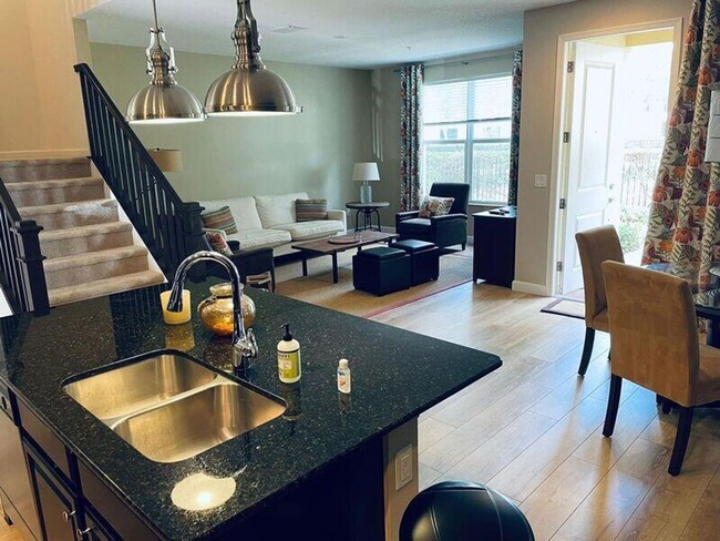 Photo - 1527 NW 48th Ln