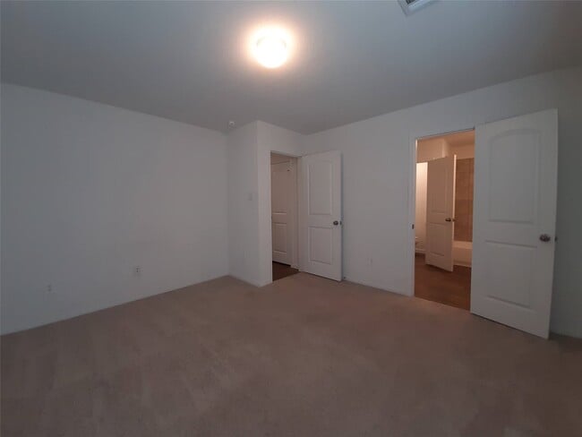 Photo - 346 Rd 5138