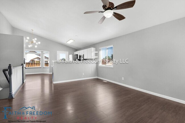 Photo - 8354 Freestar Way