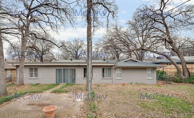 Photo - 7212 Robinhood Ln