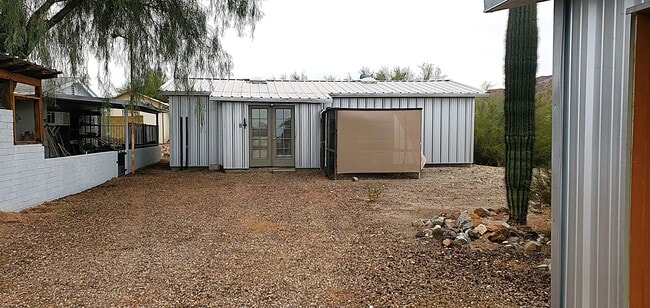 Building Photo - 2111 N Elliott Rd Rental