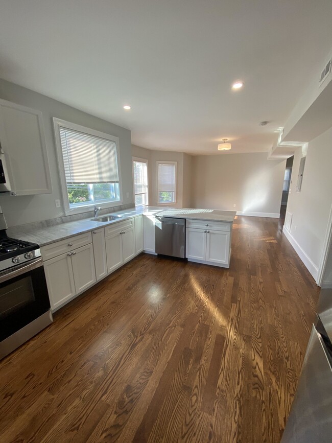 Photo - 3 Hamilton Rd Condo Unit 2