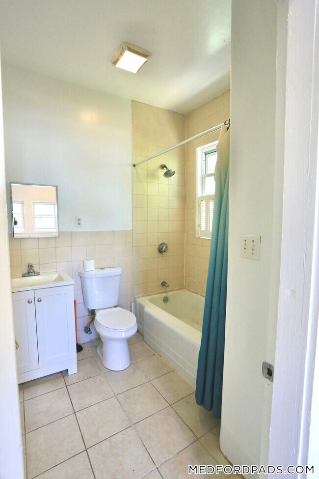 Photo - 124 Forest St Unit 2