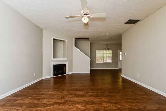 Photo - 100 Astilbe Meadow Dr