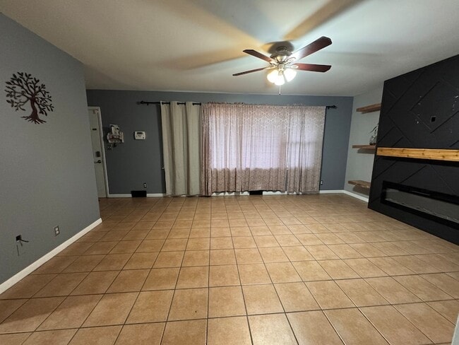 Photo - 403 Michigan Ave