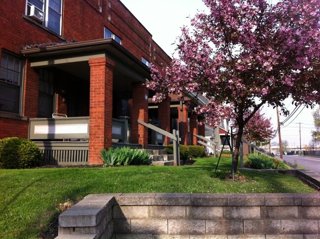 Photo - 631 E 11th Ave Townhome