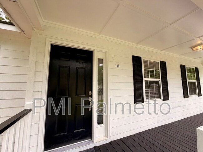 Photo - 119 Chatham Forest Cir