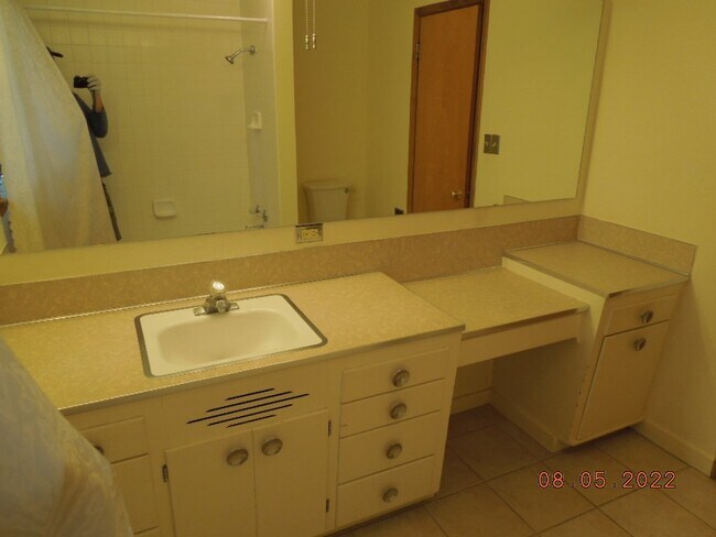 Photo - 1420 W Koch St Unidad 1420