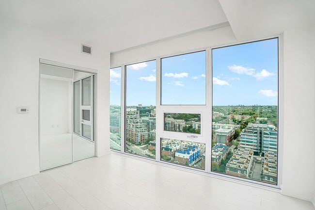 Building Photo - 19 Western Battery Rd Unit 2017