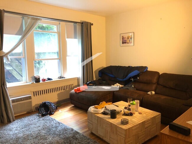 Photo - Awesome two bedroom in the heart of Brookline