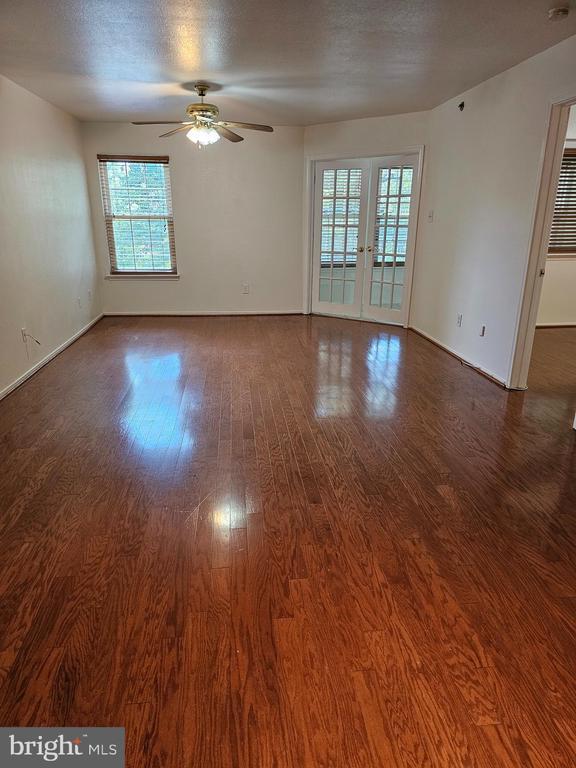 Building Photo - 3315 Wyndham Cir Unit 1221 Rental
